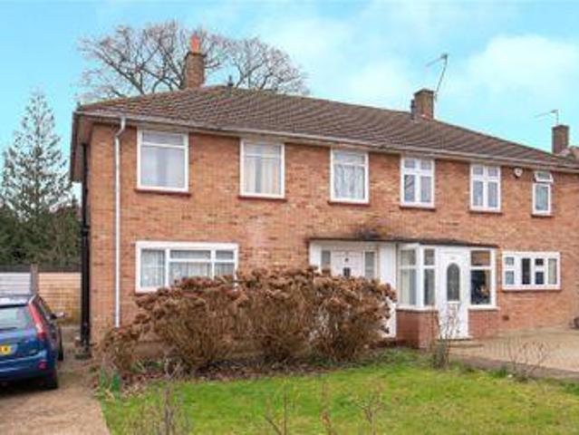 House for sale in Edgware, Greater London