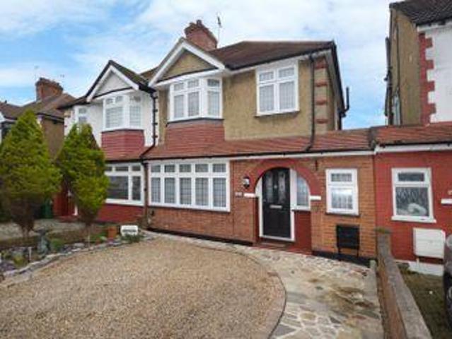 House for sale in Watford, Hertfordshire