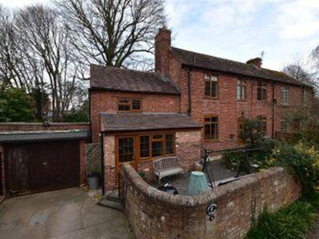 House for sale in Worcestershire