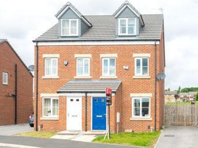 House for sale in West Yorkshire