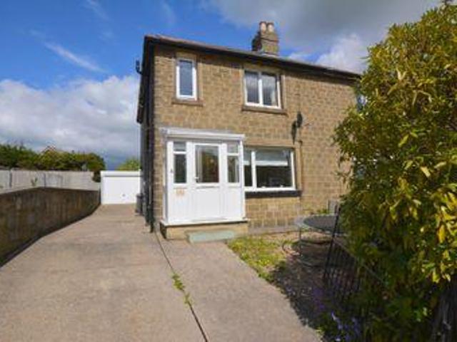 House for sale in Huddersfield, West Yorkshire