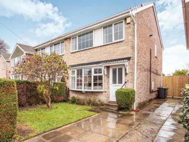House for sale in Dewsbury, West Yorkshire