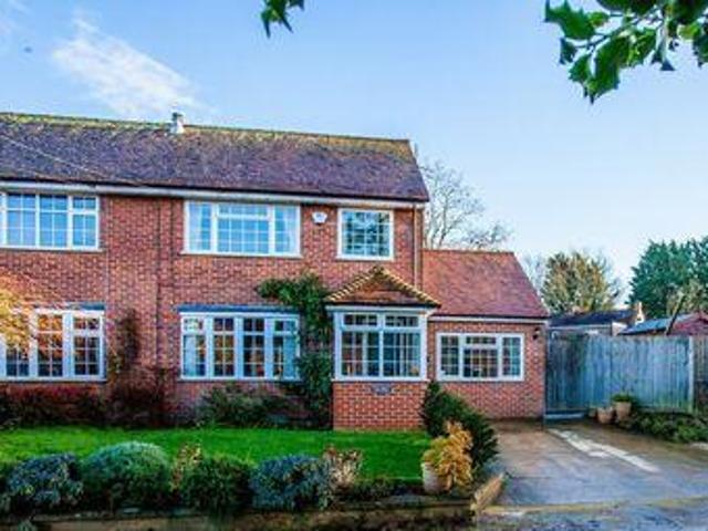 House for sale in Buckingham, Buckinghamshire