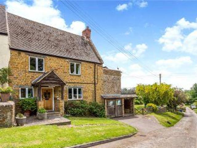 House for sale in Evershot, Oxfordshire