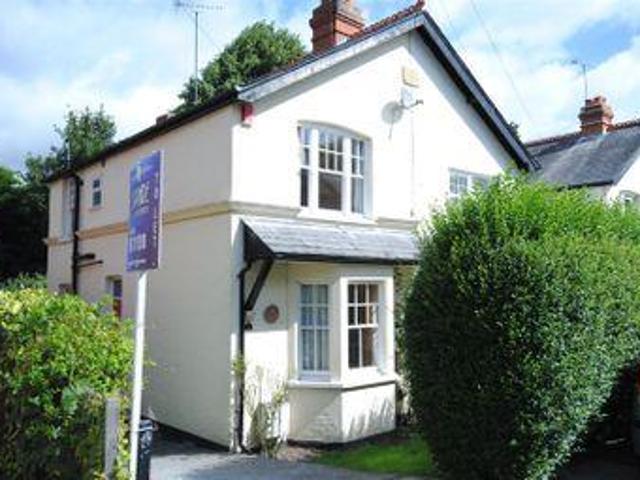 House for sale in Ascot