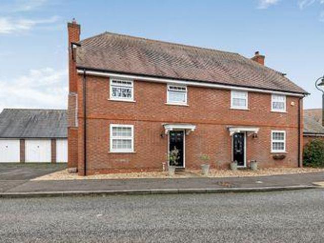 House for sale in Horsham, West Sussex