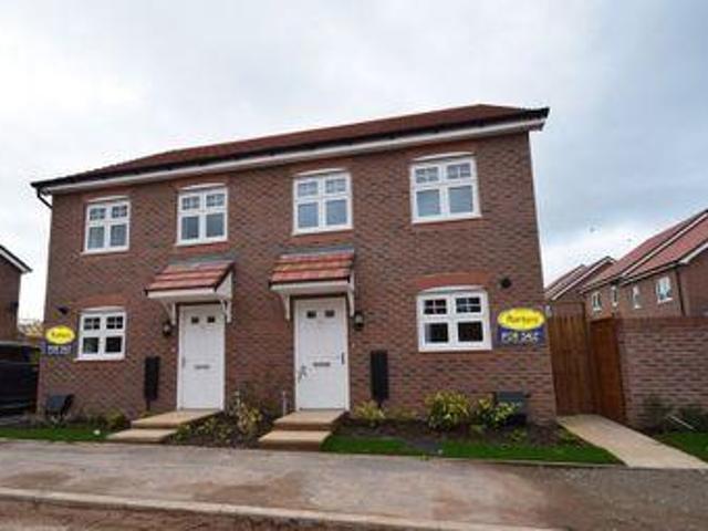 House for sale in Chorlton Lane, Cheshire