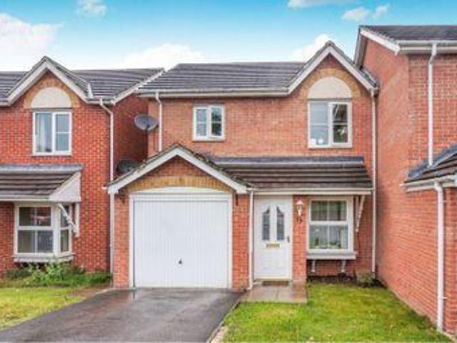House for sale in Leeds, West Yorkshire