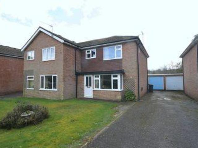 House for sale in Fole, Surrey