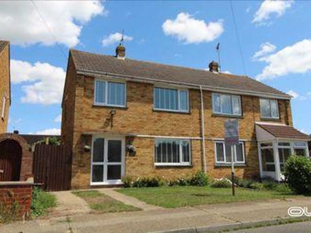 House for sale in Oad Street, Kent