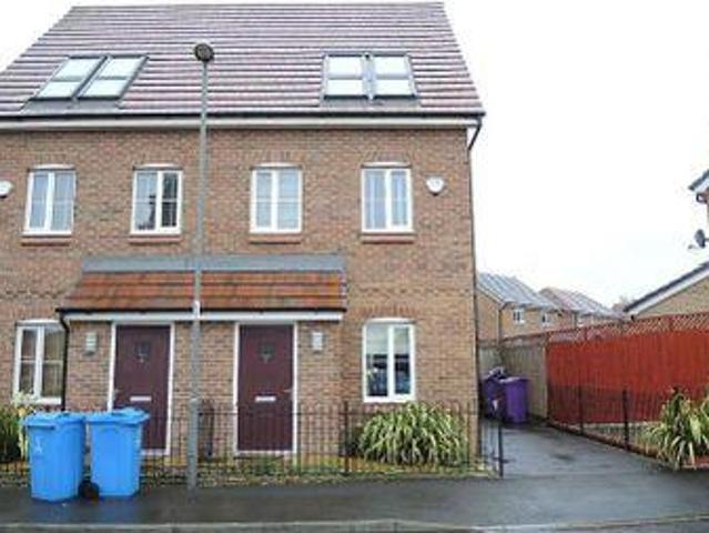 House for sale in Calderstones