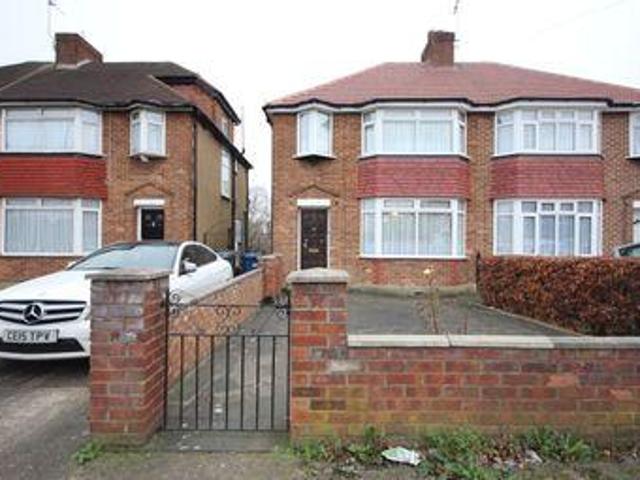 House for sale in Edgware, Greater London