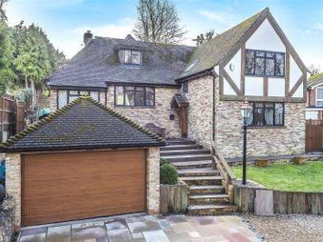 House for sale in Batchworth, Hertfordshire