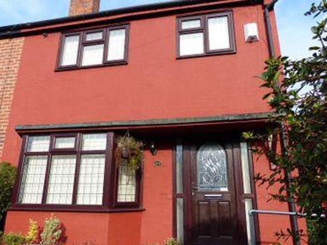House for sale in Dewsbury, West Yorkshire