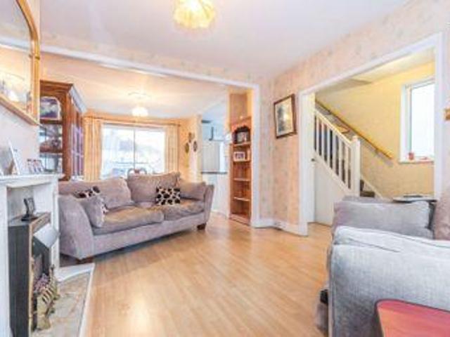 House for sale in Little Stanmore, Greater London