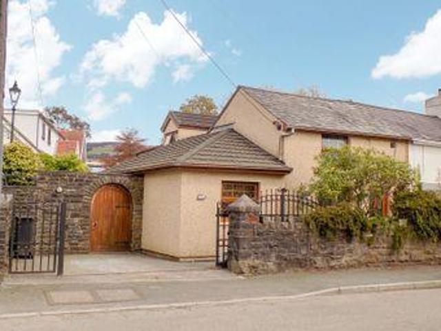 House for sale in Swansea Gate Business Park, Jersey Marine