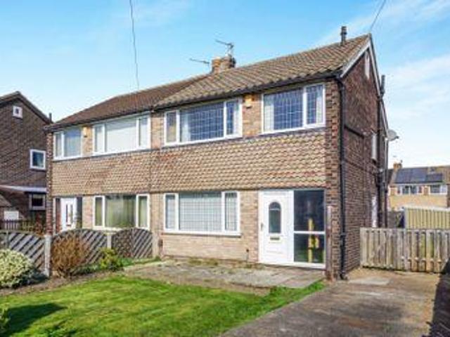 House for sale in Ossett, West Yorkshire