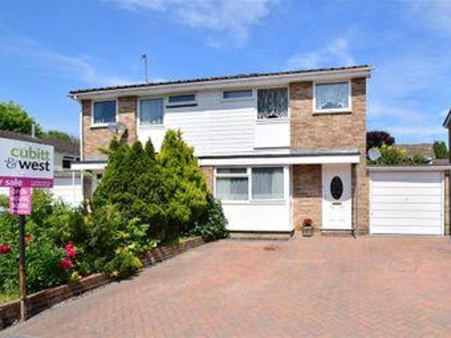 House for sale in Horsham, West Sussex