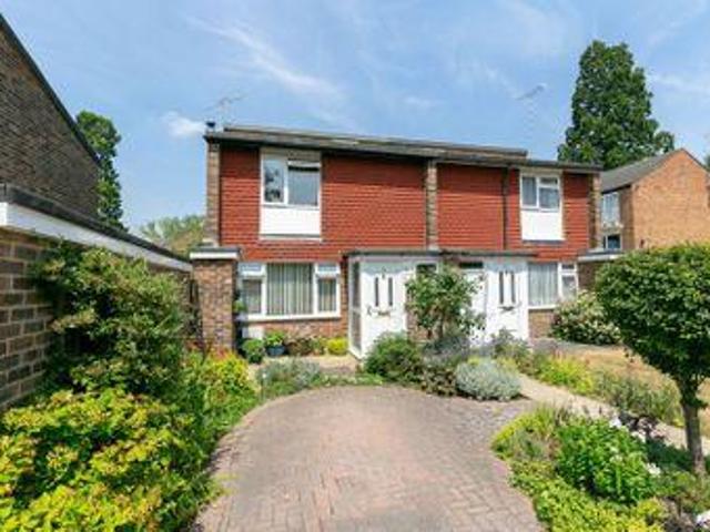House for sale in Perryfields, West Sussex