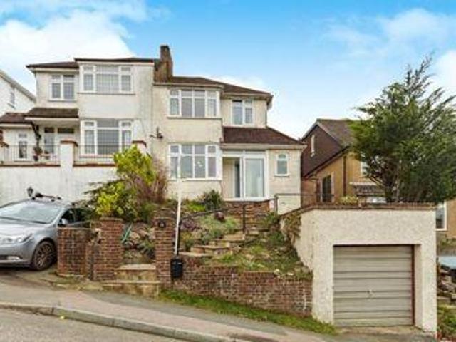 House for sale in Hillview, Surrey