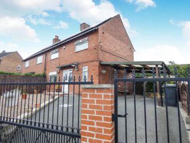 House for sale in Mirfield, West Yorkshire