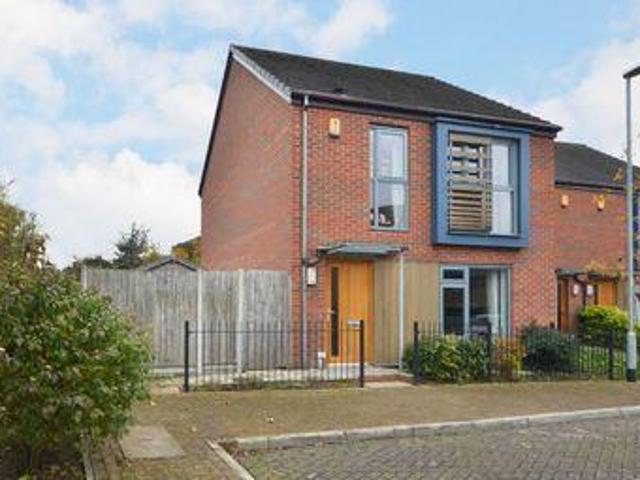 House for sale in Stoke-on-Trent
