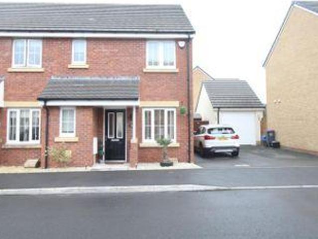 House for sale in Griffithstown, Wales
