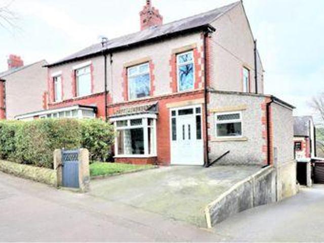 House for sale in Halifax, Calderdale
