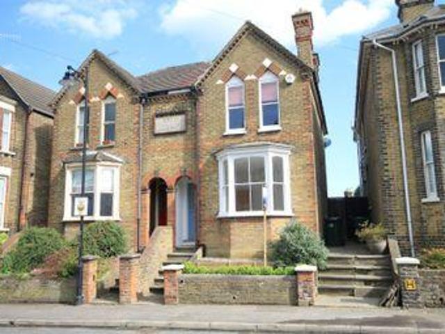 House for sale in Oad Street, Kent