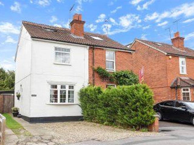 House for sale in Crowthorne