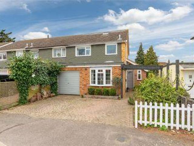 House for sale in Walton-on-Thames, Surrey