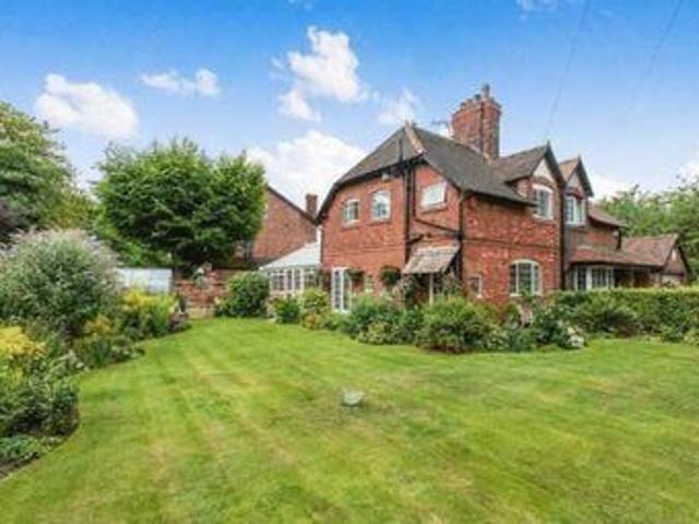 House for sale in Higher Bartle, Lancashire