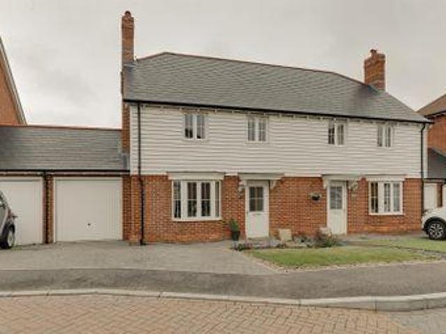 House for sale in Oad Street, Kent
