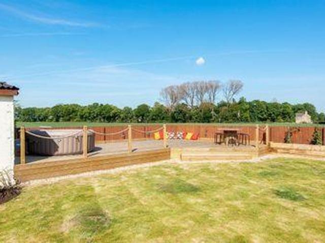 House for sale in Knottingley, Wakefield