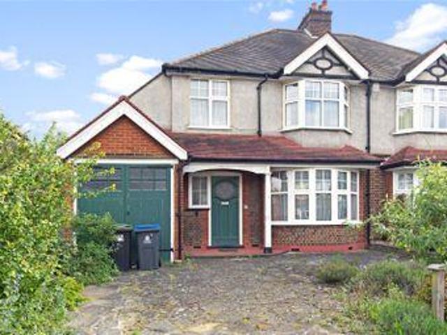 House for sale in New Malden, Greater London