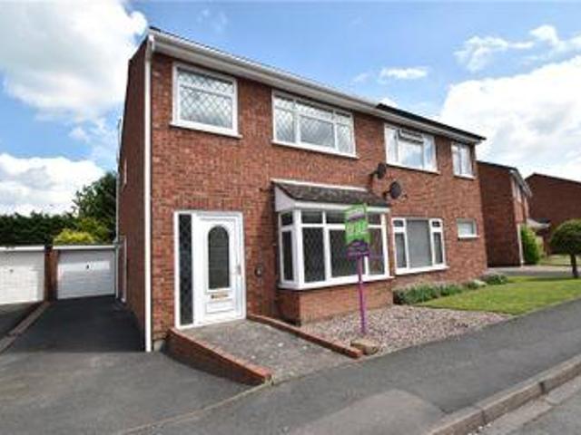 House for sale in Crookhill, Worcestershire