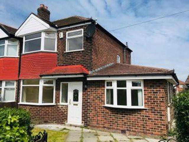 House for sale in Halton