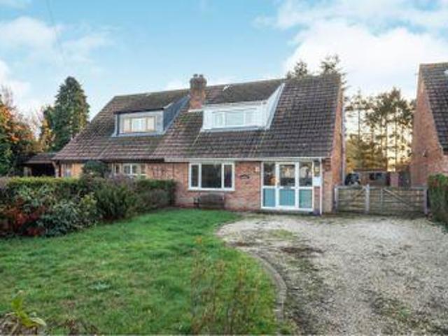 House for sale in High Field, York