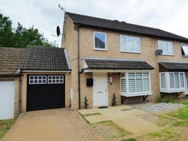 House for sale in Northampton, Northamptonshire