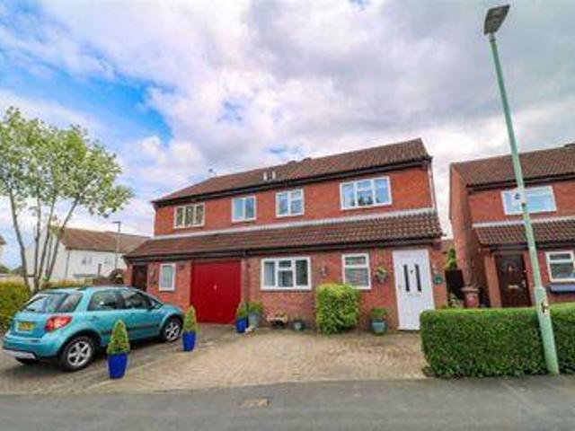 House for sale in Abbots Langley, Three Rivers
