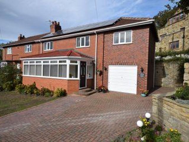 House for sale in Knottingley, West Yorkshire