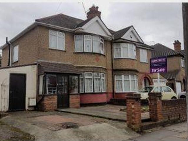 House for sale in Edgware, Greater London
