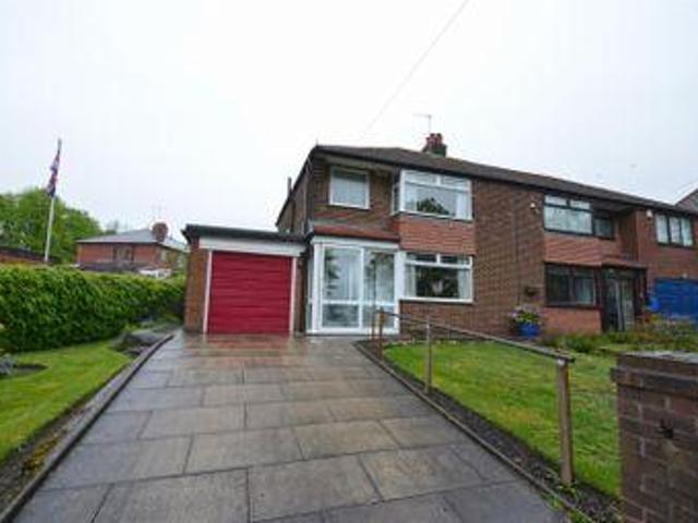 House for sale in Stalybridge, Tameside