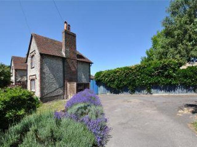House for sale in Littlecote, West Sussex