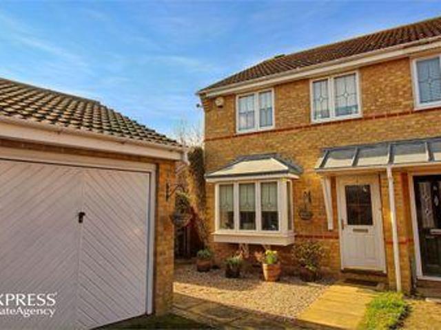 House for sale in Barling