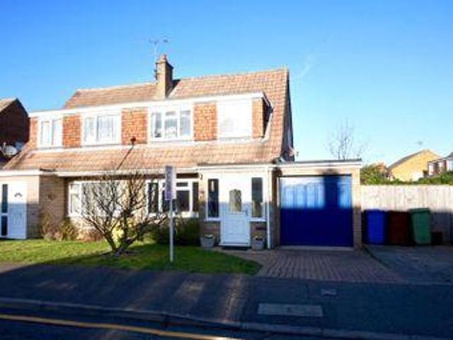 House for sale in Oad Street, Kent