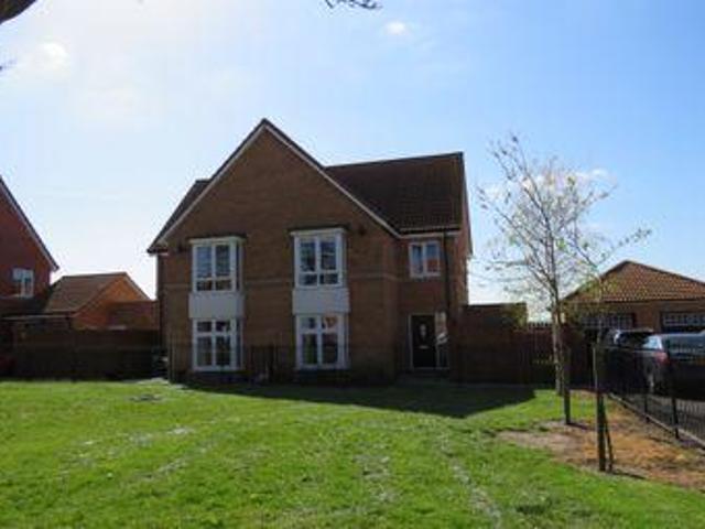 House for sale in Cleckheaton, West Yorkshire