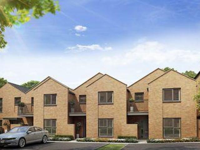 House for sale in Greater London