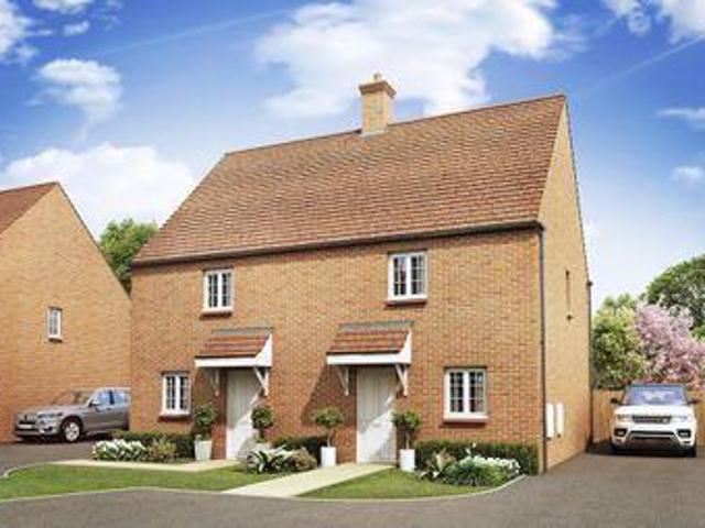 House for sale in Northampton, Northamptonshire