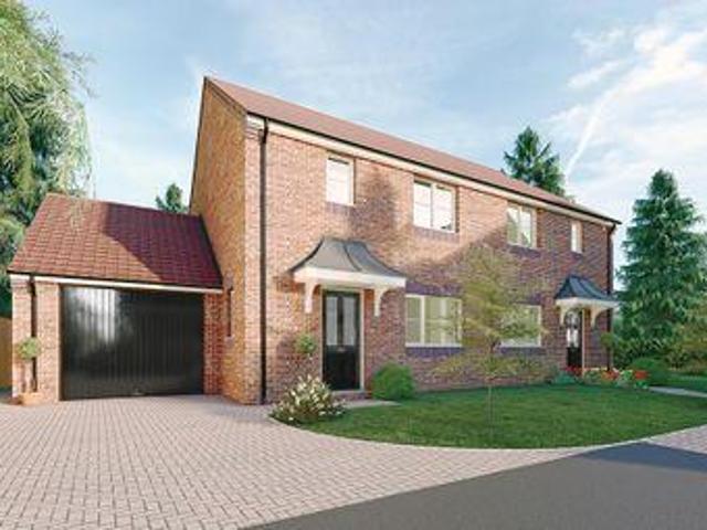 House for sale in Loundsley Green, East Midlands